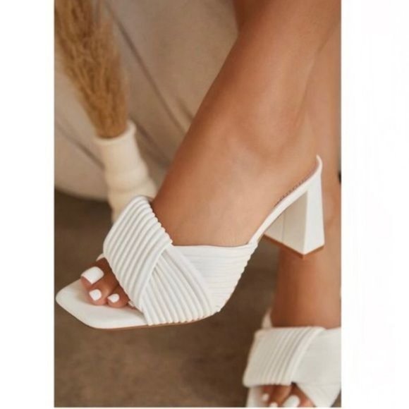 Shoes - !! NEW !! Sustainable Square Toe Block Heel Mules in White